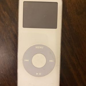 Apple IPod 4GB
